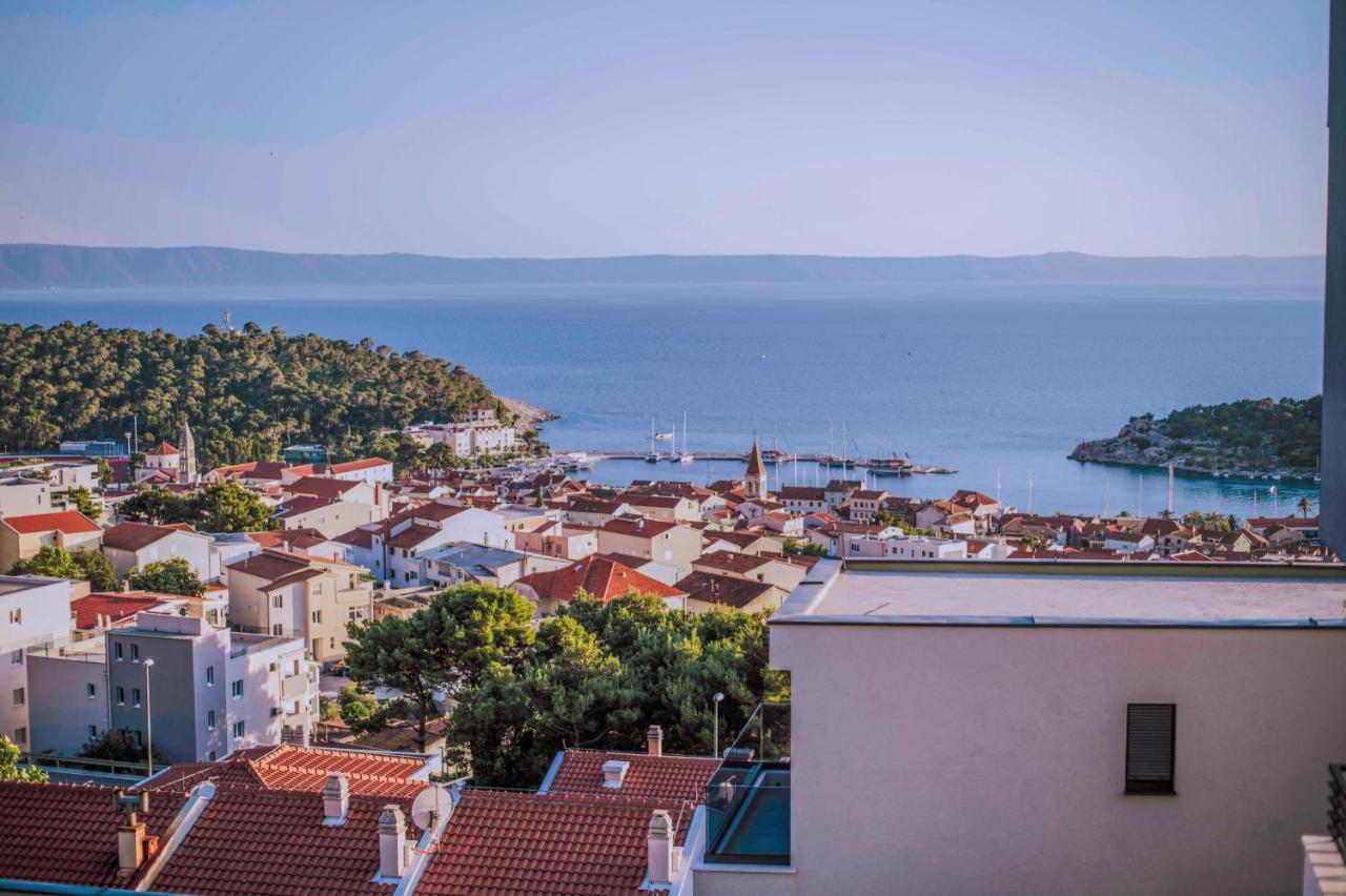 Apartment With Private Pool "Patricia" Makarska Bagian luar foto