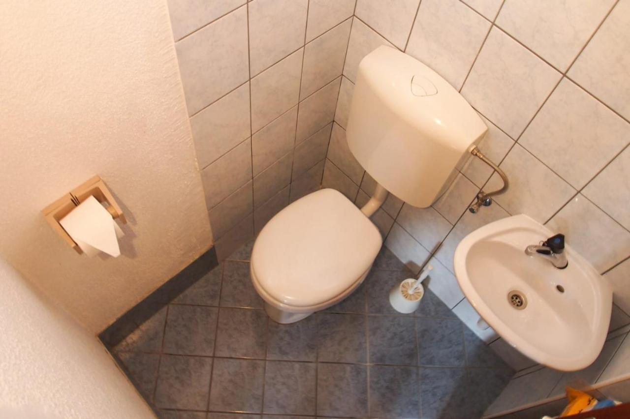 Apartment With Private Pool "Patricia" Makarska Bagian luar foto