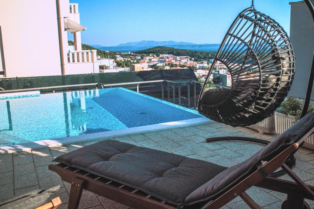 Apartment With Private Pool "Patricia" Makarska Bagian luar foto