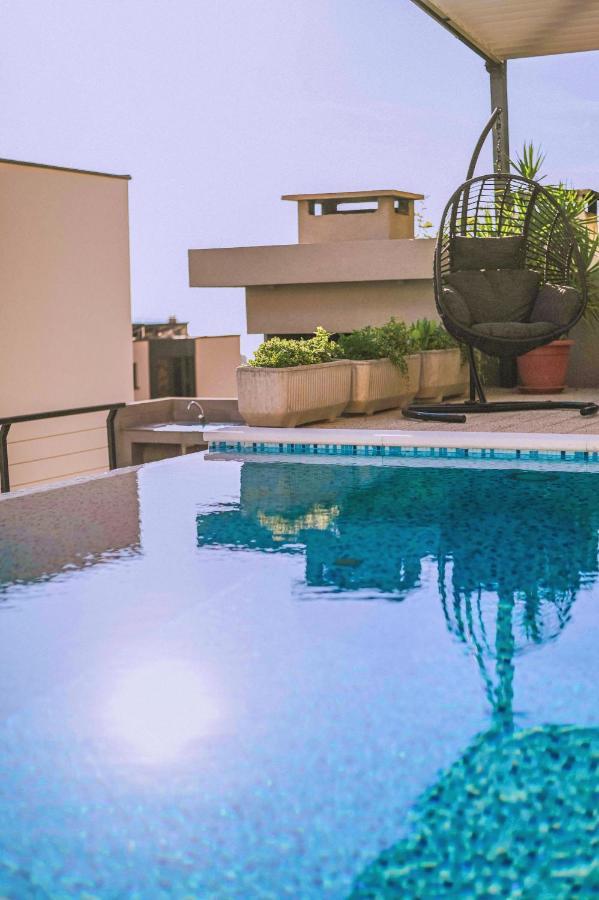 Apartment With Private Pool "Patricia" Makarska Bagian luar foto